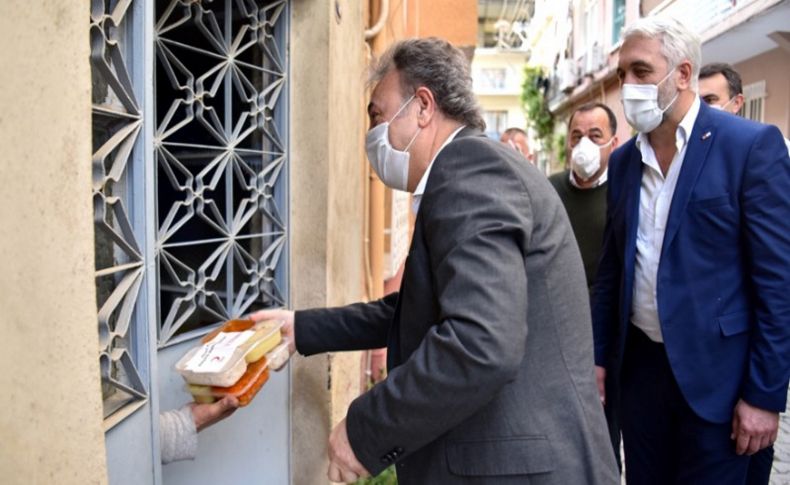 Bornova’da Ramazan dayanışması engel tanımadı