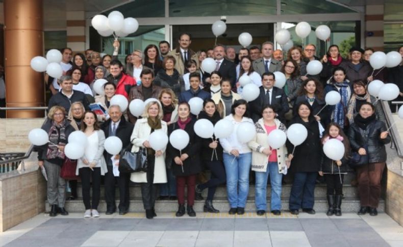 Bornova'da sağlık seminerlerine büyük ilgi