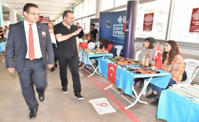 Bornova'daki bu pazar öğrencilere özel