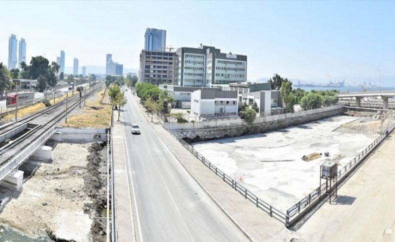 Bornova Deresi’nde 'beton operasyonu'