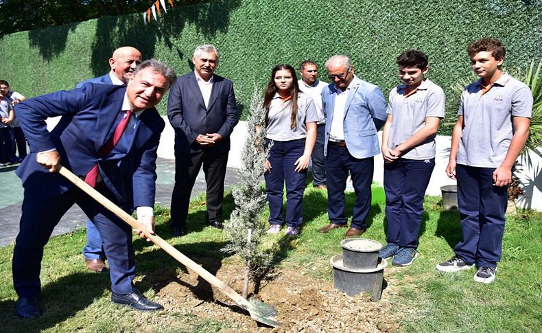 Bornova’ya 4 yeni park