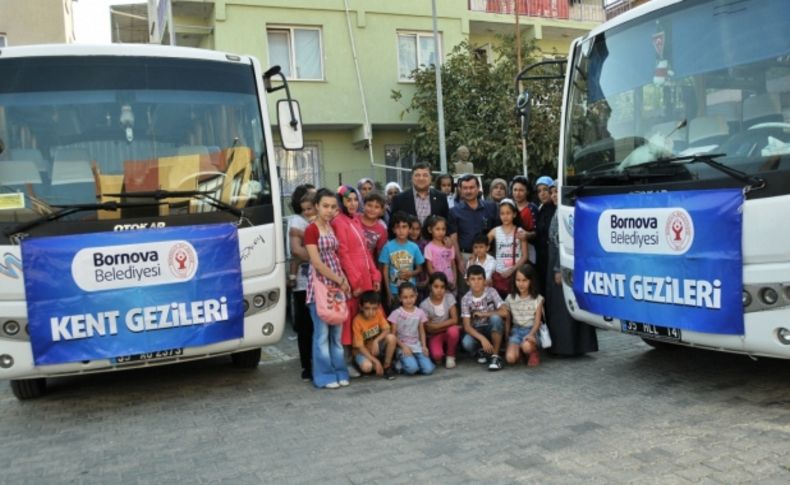 Bornovalı kadınların gezi keyfi