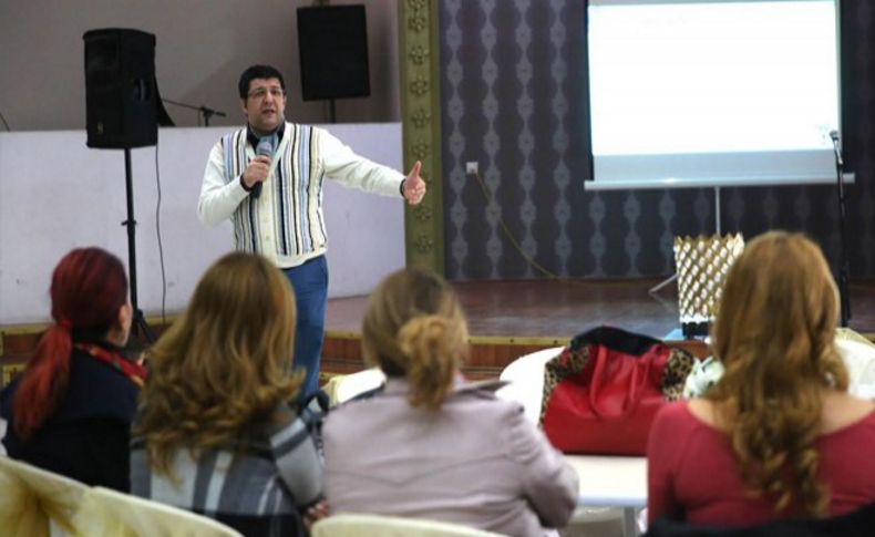 Buca'da veliler istismara karşı eğitildi