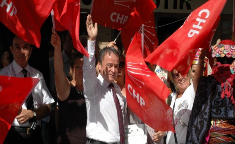 Buca'da şölen havasında aday adaylığı açıklaması