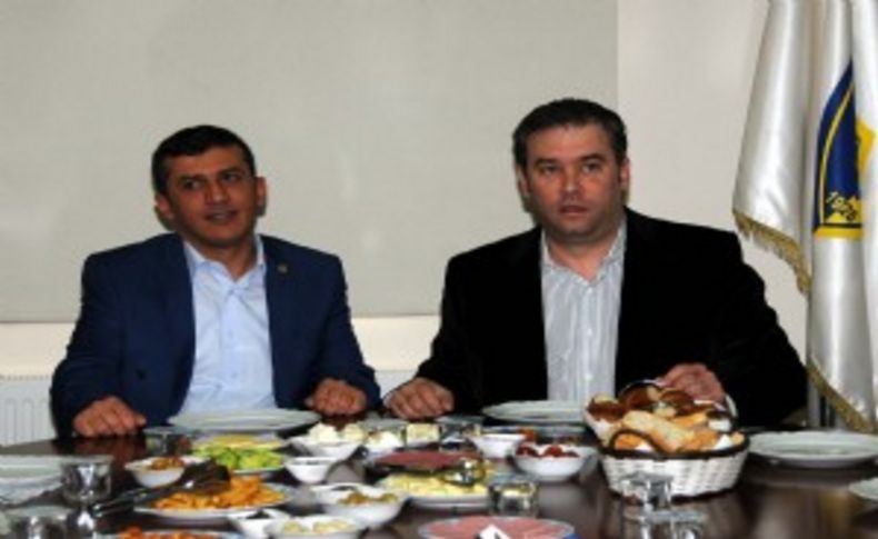 Bucaspor'dan Piriştina'ya yaylım ateşi