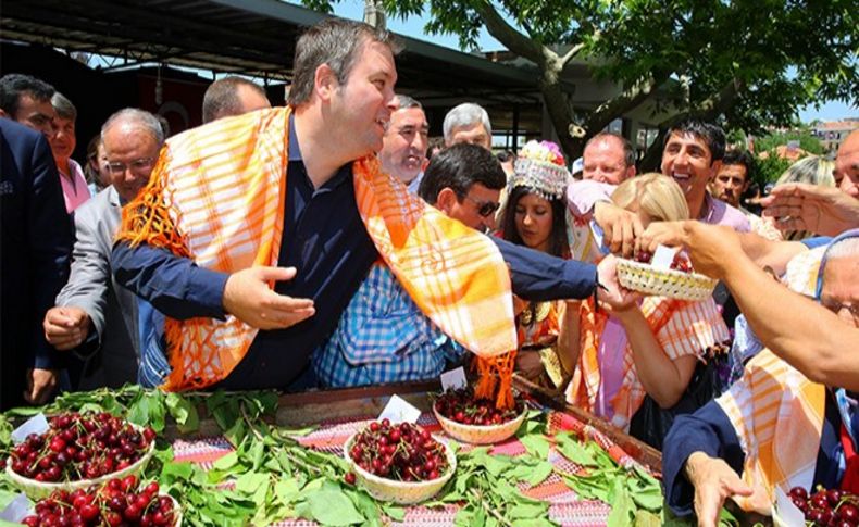 Buca’nın Yörükleri Belenbaşı Festivali’nde Efeleniyor