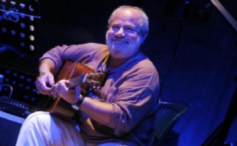 Bülent Ortaçgil İzmirlilere 'Sen' diyecek