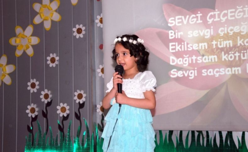 Burç Ceyhan Koleji minik öğrencileri hünerlerini sergiledi