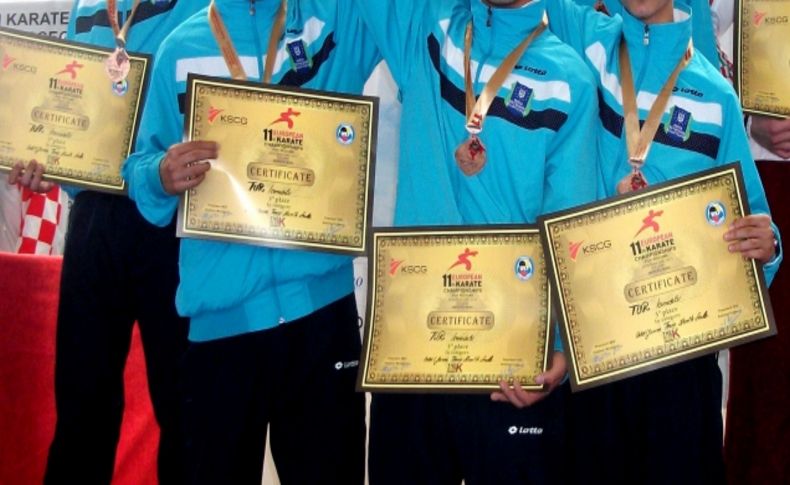 Bursa Büyükşehirli kareteciler Avrupa üçüncüsü oldu