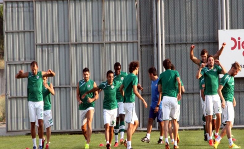 Bursaspor gözünü yeniden lige çevirdi