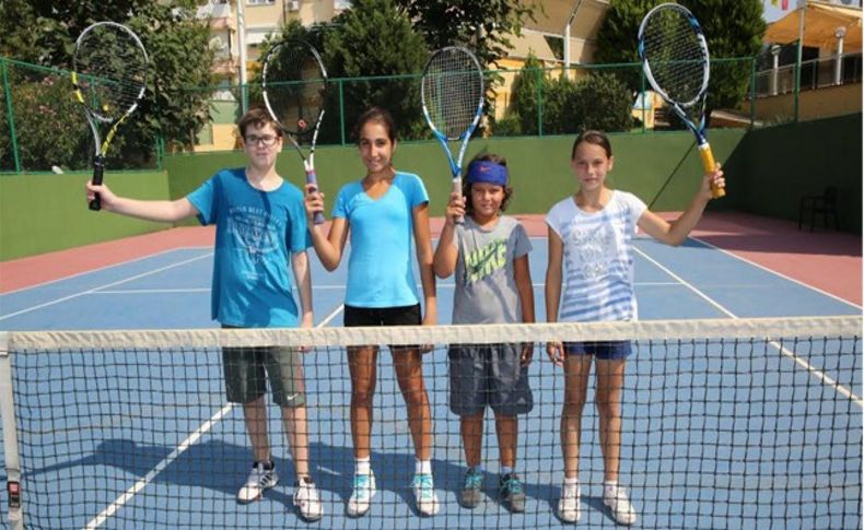 Geleceğin Federer ve Sharapova’ları Buca’da yetişiyor