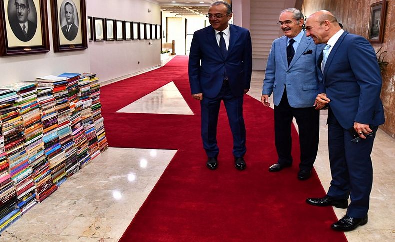 Büyükerşen'den Başkan Tunç Soyer'e tebrik ziyareti