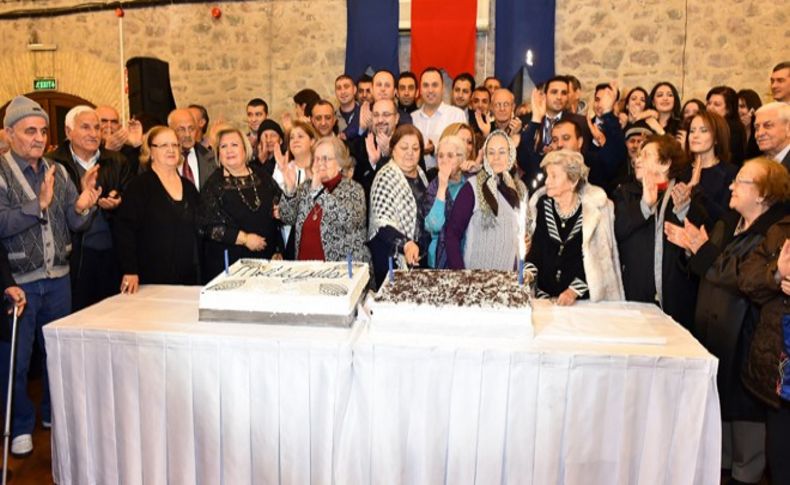 Büyükşehir'den huzurevi sakinlerine yeni yıl yemeği