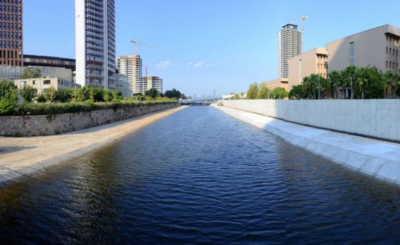 Büyükşehir Manda Çayı'nı temizledi