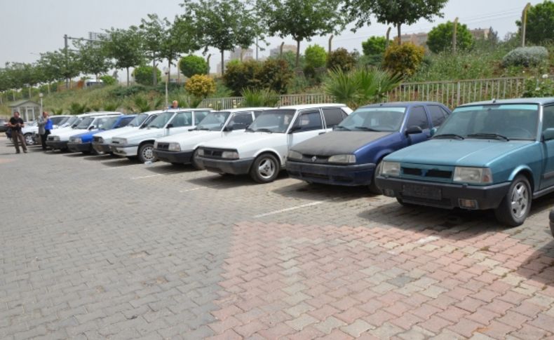 Çaldırdığı sıfır otomobilini emniyet 13 yıl sonra buldu