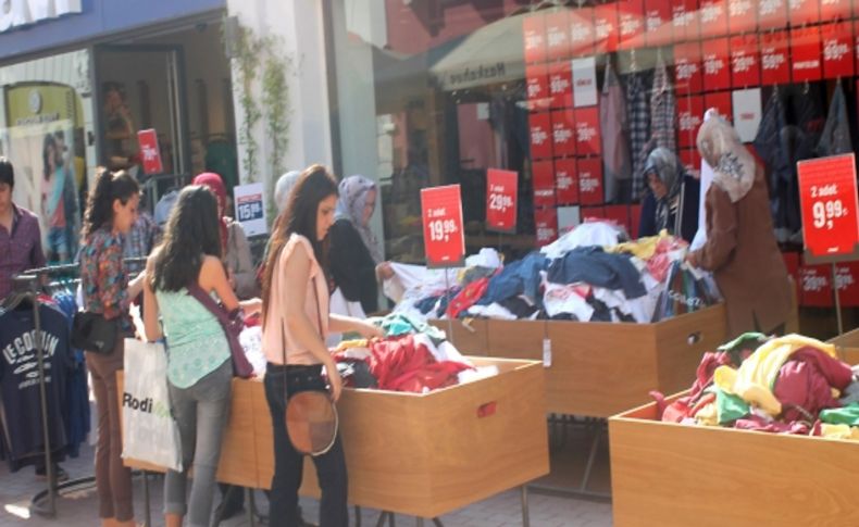 'Çarşamba Pazarı’nda 100 TL'lik ürün 20 TL'ye satılacak'