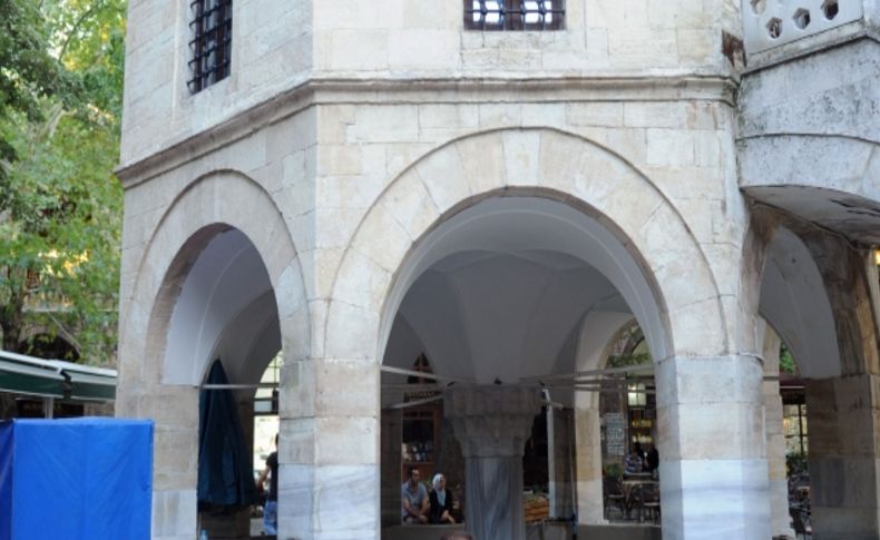 Çarşı esnafının yüzü gülüyor