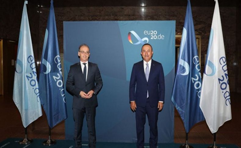 Çavuşoğlu Almanya'da: Turistleri ağırlamaya hazırız