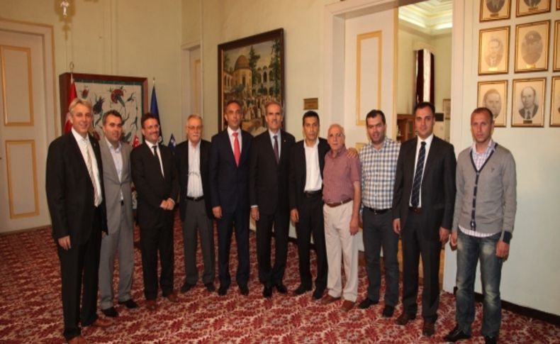 Çayır protokolü Başkan Altepe'yi ziyaret etti