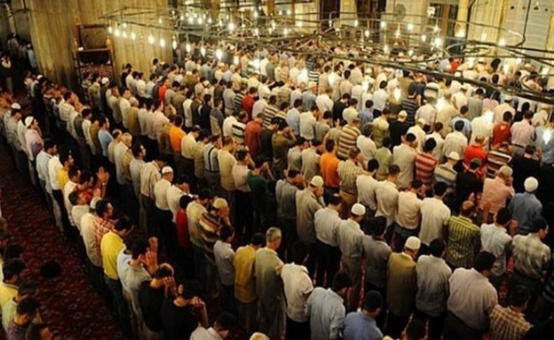 Cemaatlerden kafa karıştıran pazar kararı!