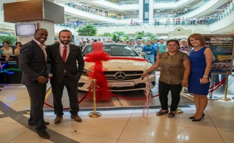 Cep telefonu aldı, Mercedes kazandı