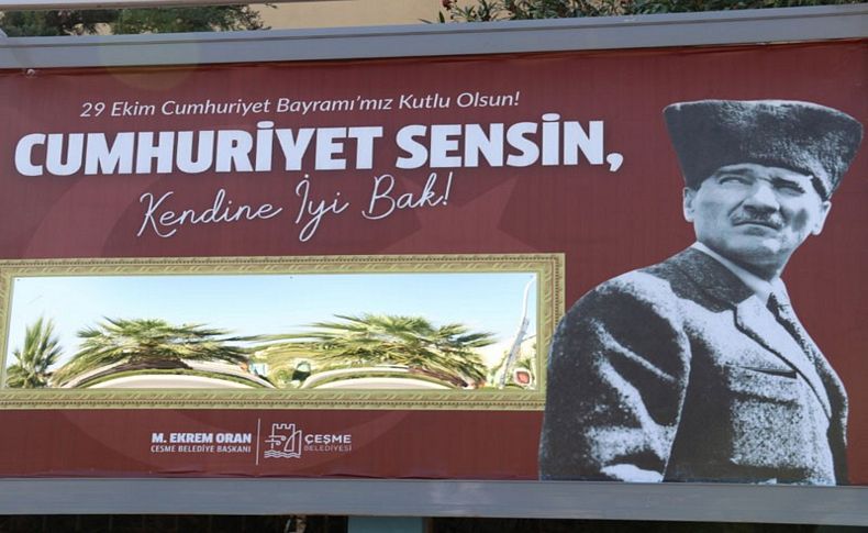 Çeşme Belediyesi'den çok beğenilen 29 Ekim kutlaması