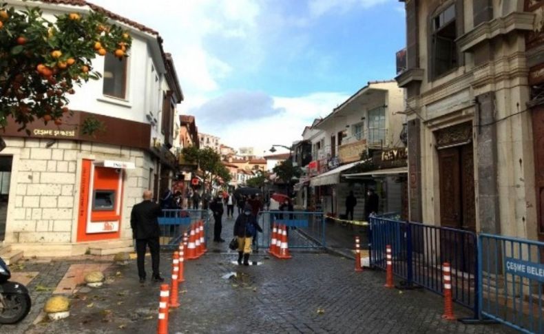 Çeşme Çarşısı girişlerinde korona denetimi