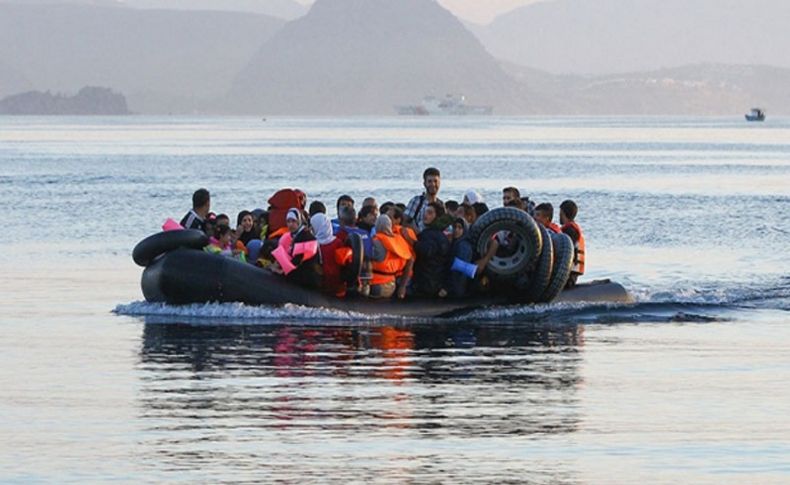 Çeşme'de 66 Suriyeli kaçak yakalandı