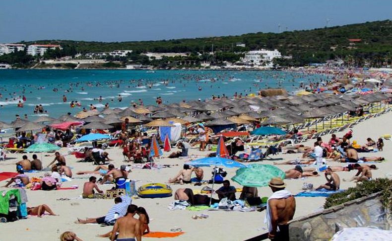 Çeşme'de bayram bereketi; Küçük oteller de doldu