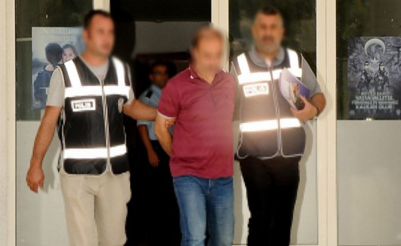 Çeşme'de FETÖ gözaltıları