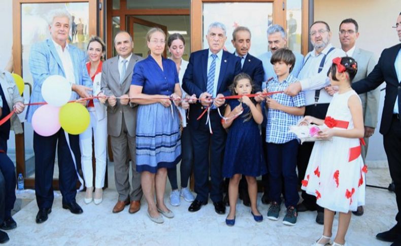 Çeşme'de hayırseverlerden sağlığa yatırım