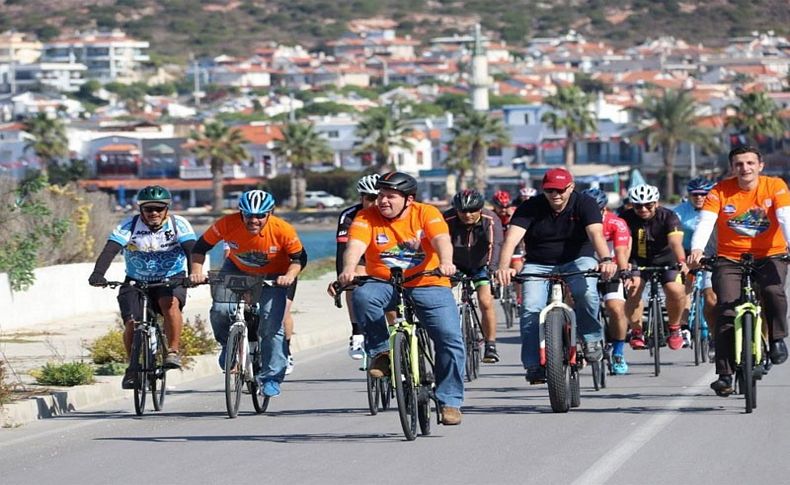 Çeşme’de pedallar çocuklar için döndü!