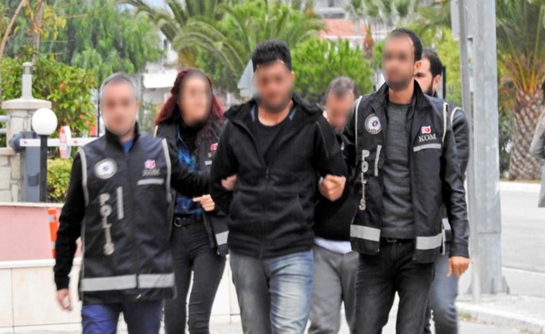 Çeşme'de uyuşturucu ticaretine 2 tutuklama