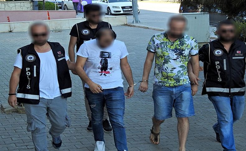 Çeşme'deki uyuşturucu operasyonunda 2'si tutuklama