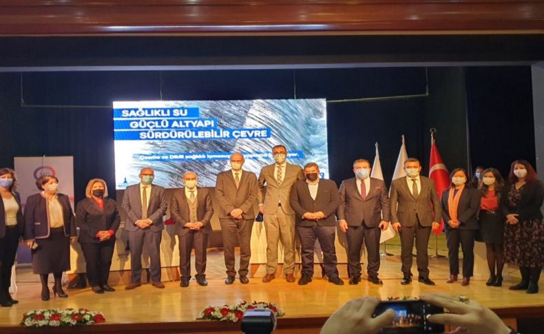 Soyer'den kredi anlaşması imza töreninde faiz çıkışı: Ülkemizdeki bankalardan...