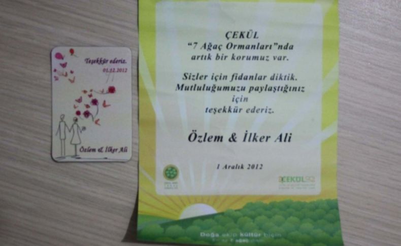 Çevreci gelin ve damattan davetlilere sürpriz