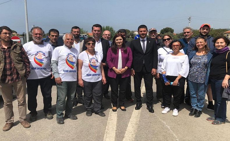 Çevreciler, yol yenileme çalışmasında cüruf kullanılmasını engelledi
