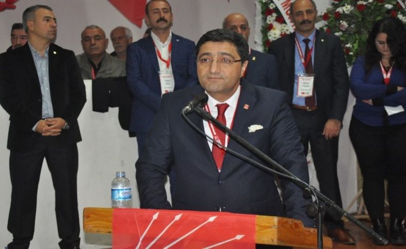 CHP Buca'da ipi Kasım Akdağ göğüsledi