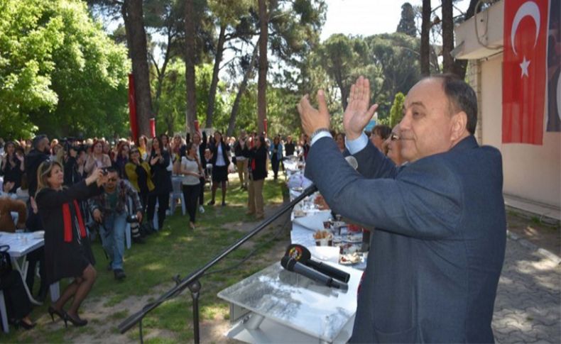 CHP'de kadın üyeleri ikiye katlama kampanyası