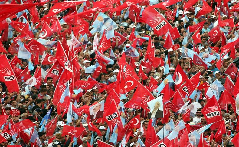 CHP’de örgütsel yenilenme için düğmeye basıldı