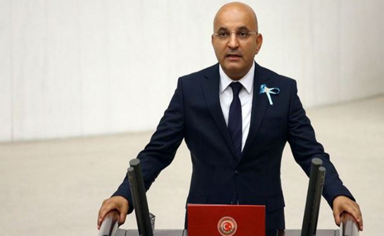 CHP'li Polat'tan Zafer Bayramı yasaklarına çok sert tepki