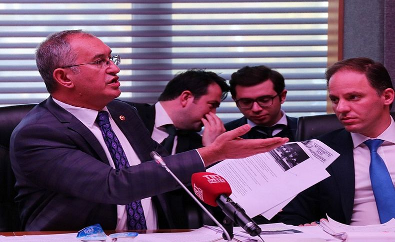 CHP'li Sertel: Silahlarla birlikte ruhsatlar da götürülmüş