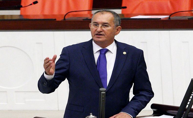 CHP'li Sertel: Terhis olan askerler evlerine gidemiyor!