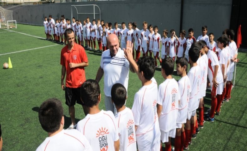 Çiğli yaz spor okulları başlıyor
