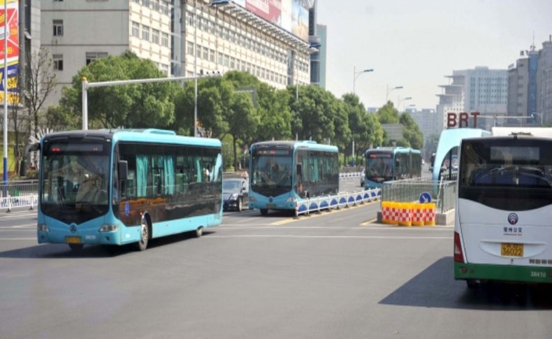 Çin polisi: Cinsel tacizden korunmak için kapalı giyinin