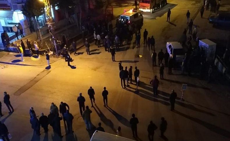 Cinnet getiren öğretmen mahalleyi ayağa kaldırdı!