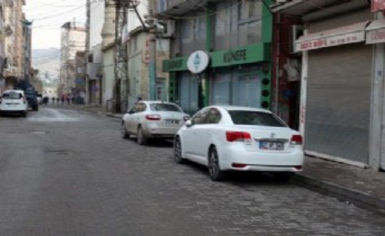 Cizre'de son durum: Kepenkler kapalı