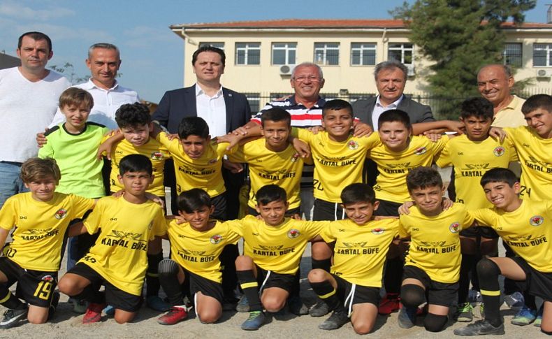 Çocuk Futbolu Festivali Çamdibi'nde başladı