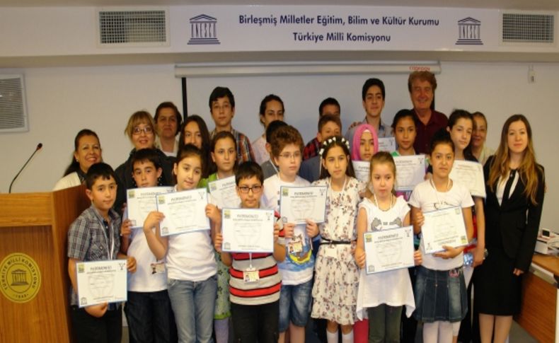 Çocuk meclisi üyeleri UNESCO’da