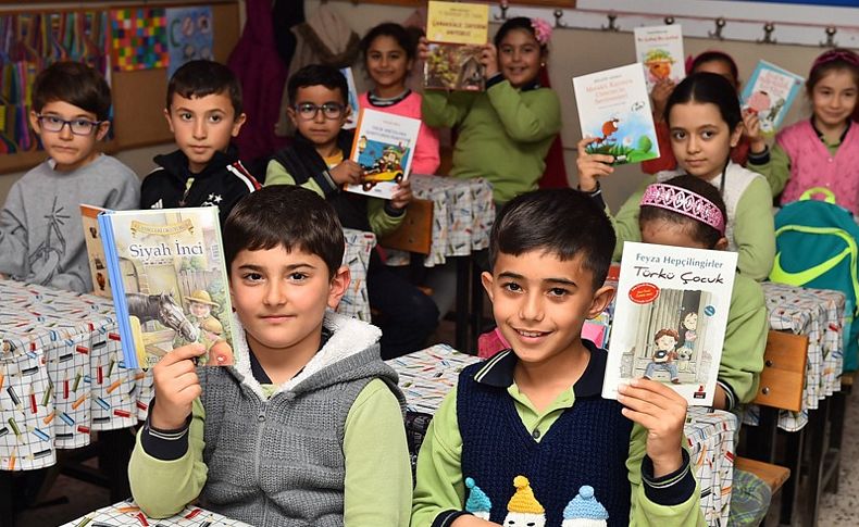 Çocuklar kitaplarla buluşuyor